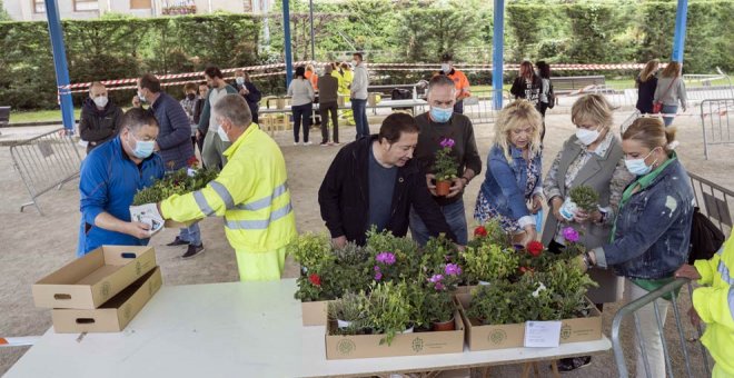 El Ayuntamiento entrega los 14.400 árboles de la campaña de repoblación forestal