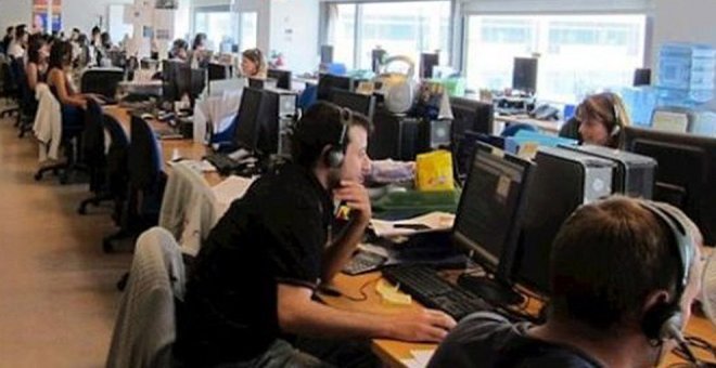 Convocados a huelga más de 2.000 trabajadores del sector de Contact Center en Cantabria