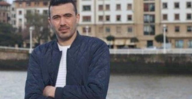 Un tribunal militar de Argelia condena a muerte al activista disidente Mohamed Benhalima, expulsado de España en marzo