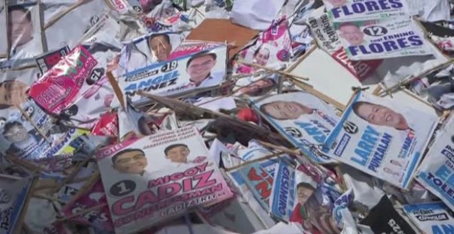 Filipinas recicla todos los carteles electorales hechos de plástico