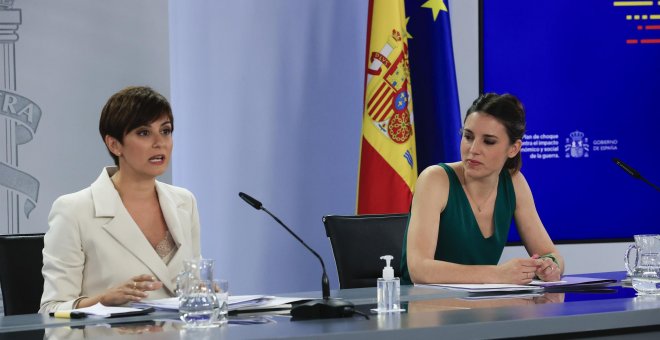 Irene Montero espera incluir la reducción del IVA en los productos de higiene femenina en los próximos Presupuestos