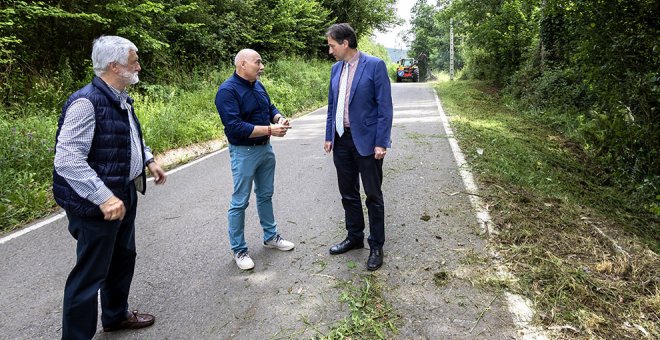 Cantabria inicia el desbroce de las carreteras regionales