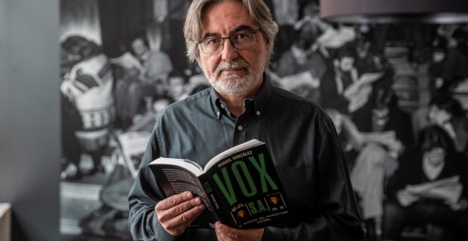 Miguel González, autor de 'Vox SA': "Normalizar que Vox puede gobernar es su objetivo número uno el 19J"