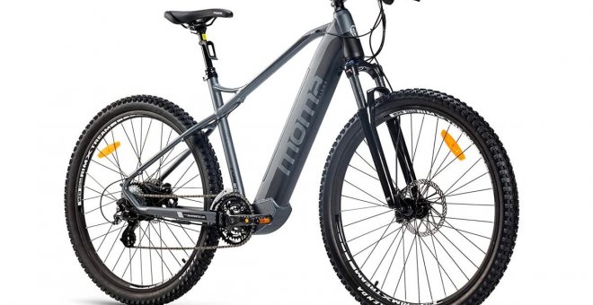 La MOMA e-MTB 29 es la bicicleta eléctrica más vendida de Amazon en España, y la clave es su precio