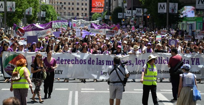 Unas 7.000 feministas reclaman una ley para la abolición de la prostitución