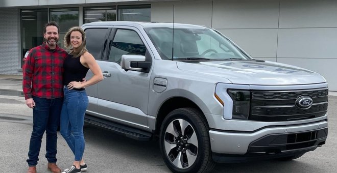 Dan comienzo las entregas de la Ford F-150 Lightning eléctrica