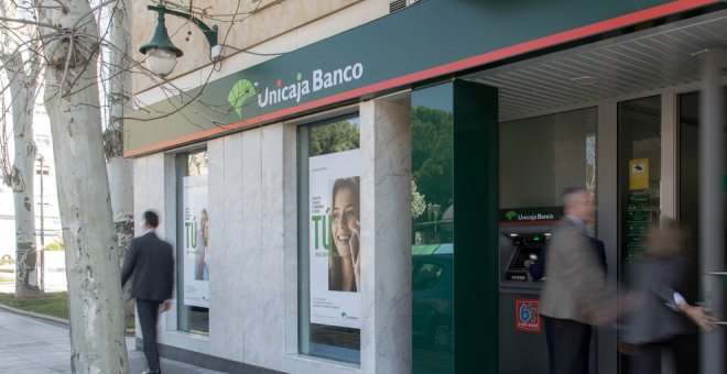 Cerca de 220 empleados en el ERE de Unicaja Banco se irán de la entidad en junio