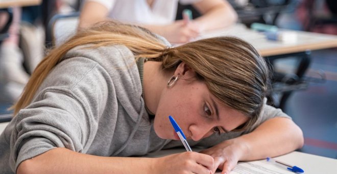 Educación pone a prueba su nueva EBAU: ejercicios menos memorísticos que reflejan situaciones de "la vida cotidiana"