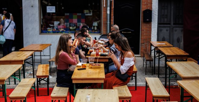 El Defensor del Pueblo pide al Ayuntamiento de Madrid que se pronuncie respecto al plan de inspección de terrazas