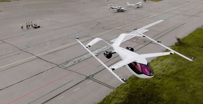 Volocopter completa el primer vuelo del VoloConnect, un eVTOL que recorre 100 km a 250 km/h