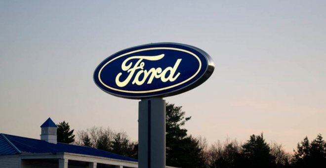 Ford sigue a Tesla y venderá sus coches eléctricos solo a través de internet