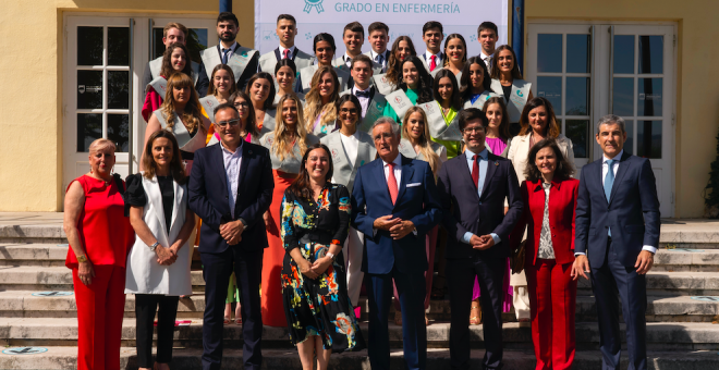 Clínica Mompía celebra la graduación de los alumnos de su II Promoción de Enfermería