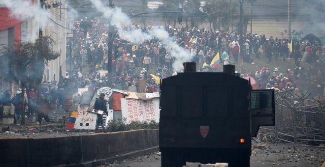 El Parlamento de Ecuador convoca una sesión para destituir al presidente del país