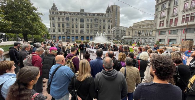 Luto en Oviedo por las víctimas de la masacre de Melilla