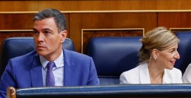 Dominio Público - De Versalles a Madrid y una crisis en el Gobierno