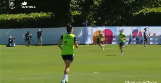 La selección femenina de fútbol sigue afinando la maquinaria para el duelo ante Alemania