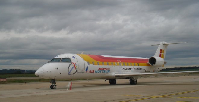 Cancelado un vuelo de este domingo por la noche de Santander a Madrid