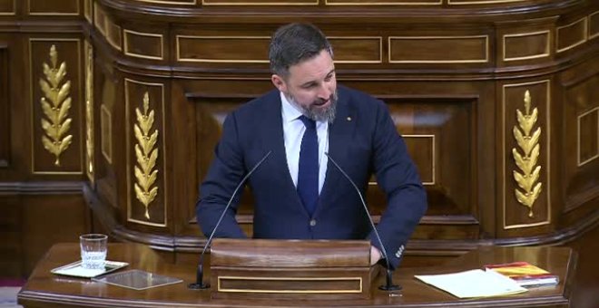 Abascal a Sánchez: "Decía usted que había que cerrar el Ministerio de Defensa y ahora asume la propuesta de VOX de subir su gasto"