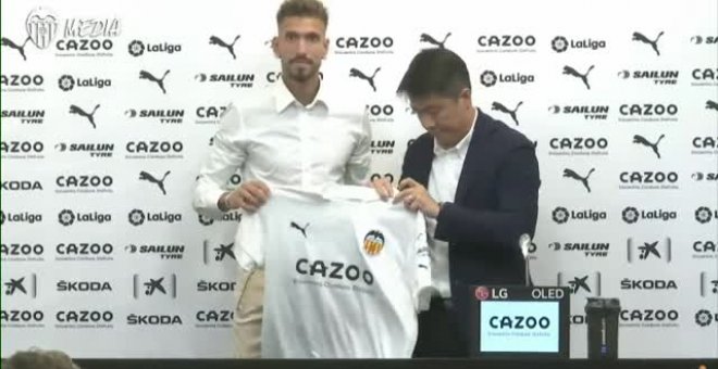 Samu Castillejo: "El Valencia tiene que volver a Europa"