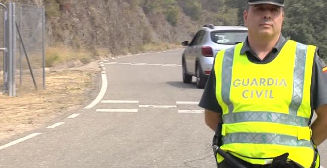 El calor complica la extinción del incendio de Las Hurdes