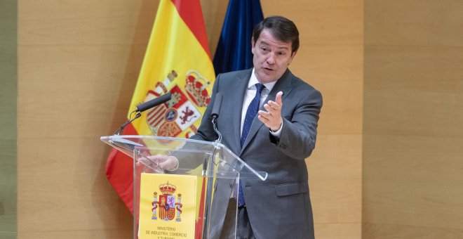 Los bomberos forestales de Castilla y León acusan a Mañueco de que la región arde por su incompetencia