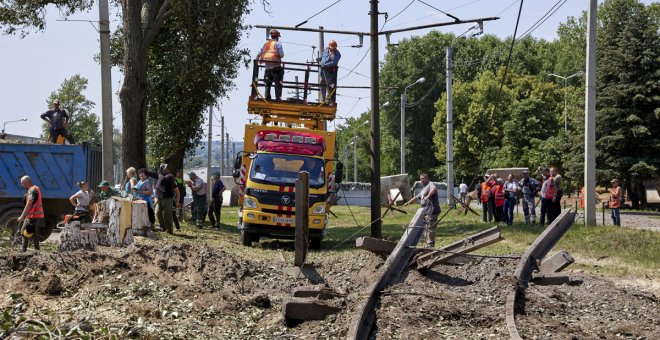 Ucrania afirma que el 70% de los misiles rusos golpean objetivos civiles y denuncia que ya han muerto 350 niños en la guerra