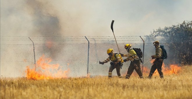 Los bomberos de Castilla y León piden que el Estado asuma el control ante la incapacidad de la Junta