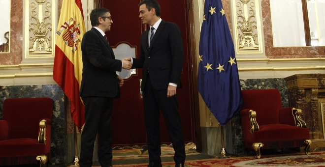 El día que Patxi López puso contra las cuerdas a Pedro Sánchez: "¿Sabes lo que es una nación? ¿Sí? ¿Qué es?"