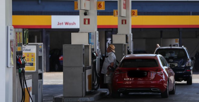 El gasóleo se sitúa por debajo de los dos euros el litro por primera vez desde principios de junio