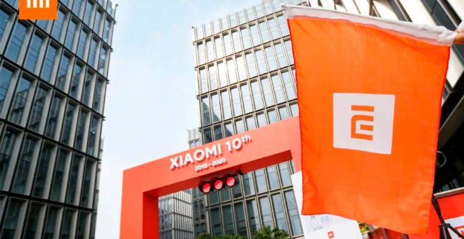 Peligra el coche eléctrico de Xiaomi: los permisos retrasan su llegada y la competencia gana terreno