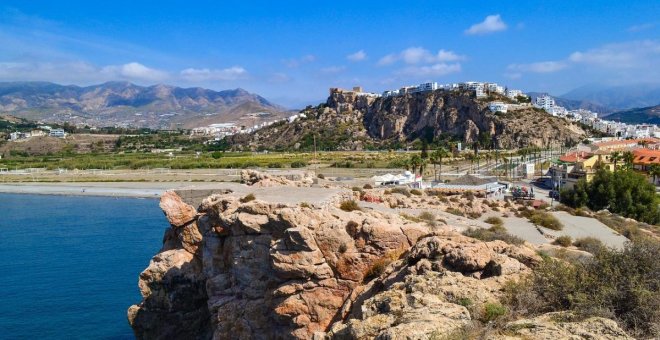 ¿Hasta qué hora se paga la zona azul en las playas españolas?