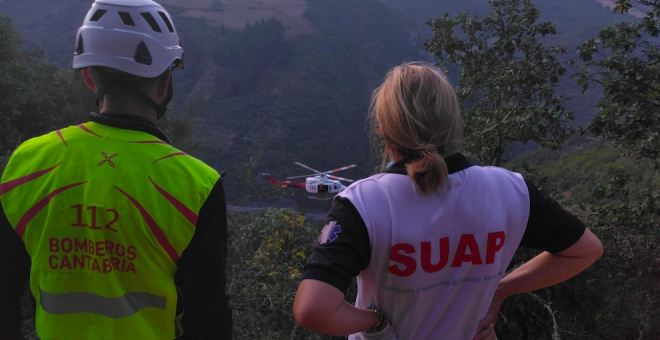 Fallece un hombre tras caer en tractor por un terraplén en una pista forestal de Vega de Liébana