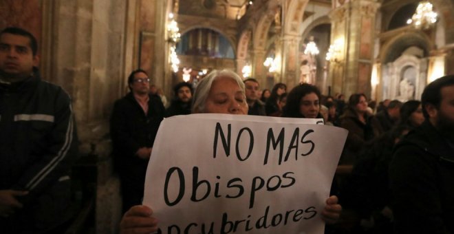 Posos de anarquía - Sotanas remangadas