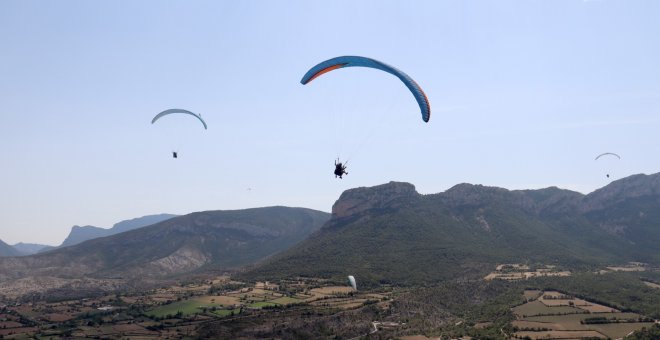 Preocupació a Organyà per les limitacions als vols en parapent derivades de l'activitat de l'aeroport d'Andorra-La Seu