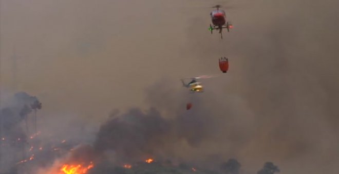 La dura vida de los pilotos de extinción de incendios