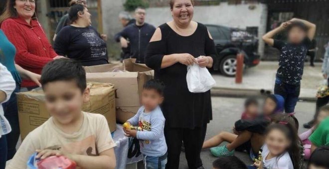 La historia de Carmen Miño, la protagonista de la foto que le regalaron a Cristina Kirchner