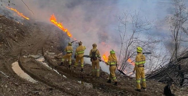 Activo un incendio en Arenas de Iguña y controlados los de Lamasón, Molledo y Peñacabarga