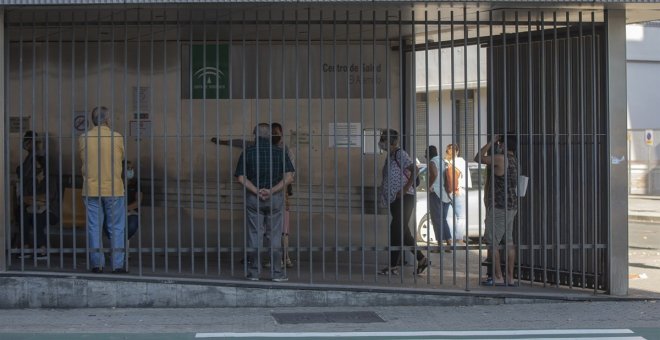 La pandemia deja a barrios pobres de Andalucía con tasas de tuberculosis como las de África