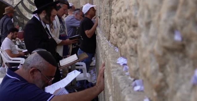 Limpiando el muro de las lamentaciones de deseos