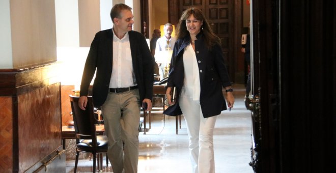 El Parlament cessa quatre assessors de Borràs i en manté dos al servei de tota la Mesa