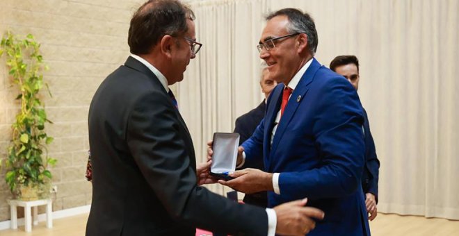 Sanidad recibe la Medalla de Plata al Mérito Social Penitenciario que otorga Interior