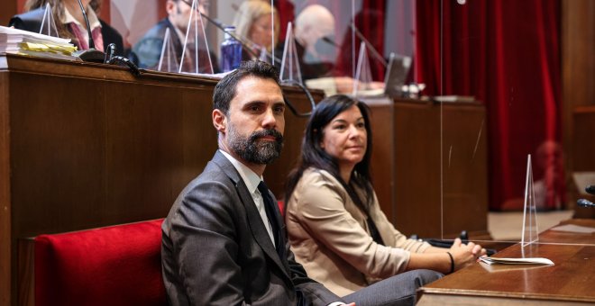 El TSJC absol Roger Torrent i la seva Mesa del Parlament