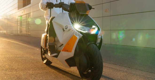 El scooter eléctrico de BMW tiene un pequeño fallo de diseño que podría afectar a su seguridad