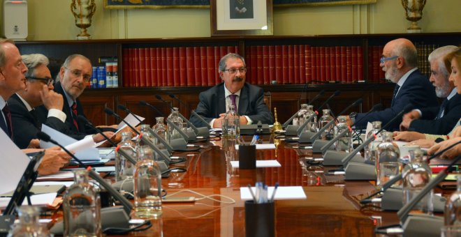 Los conservadores del CGPJ proponen a Tolosa y Lucas para el TC y presionan al presidente para que convoque el pleno