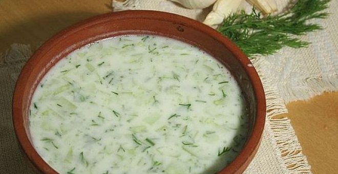 Pato confinado - Receta de tarator: la sopa fría de pepino y yogur de los Balcanes