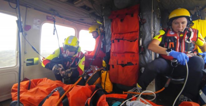 Evacuado en helicóptero un hombre tras sufrir un desmayo en el Monte Canales