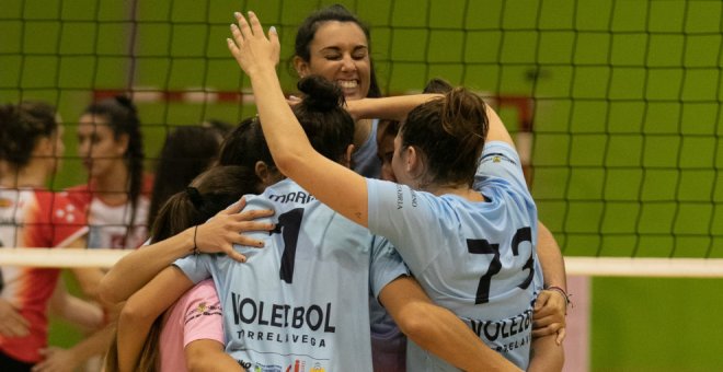 El Voley Torrelavega asume con importantes bajas la visita de otro de los favoritos