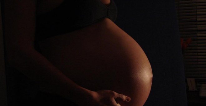 ¿Regalar vida o negar la maternidad? La gestación subrogada