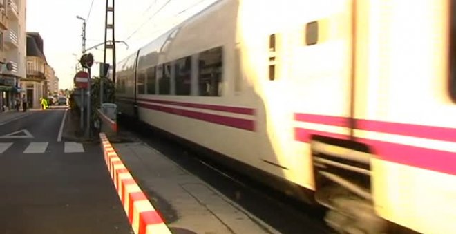 Indignación entre las familias de los estudiantes de Primaria expulsarlos de un tren por mal comportamiento