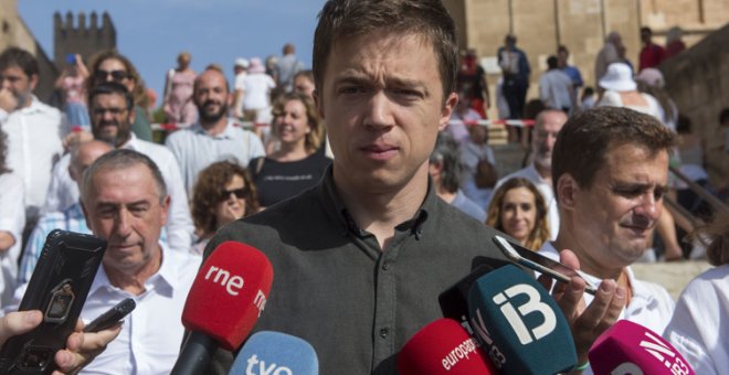 Errejón crítica "la suma de bandazos" de Feijóo y los tuiteros aplauden a rabiar